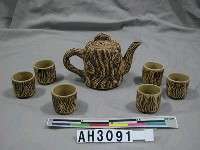 藏品(樹型茶壺)的圖片